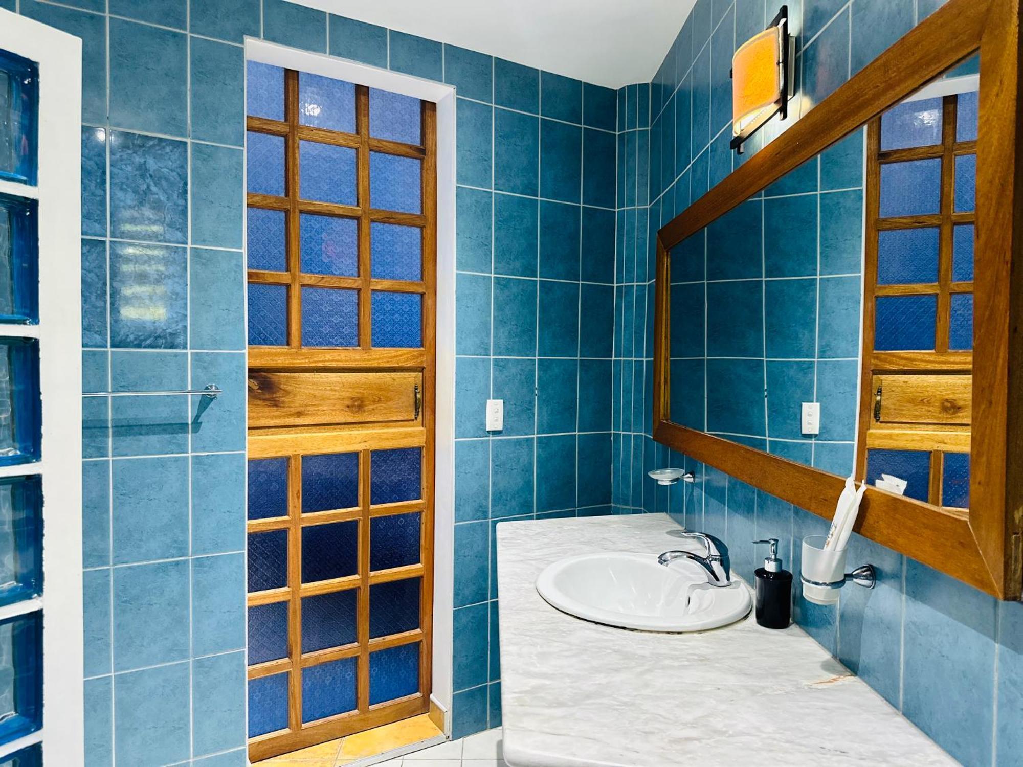Aissatou Beach Resort Balabag  Zewnętrze zdjęcie