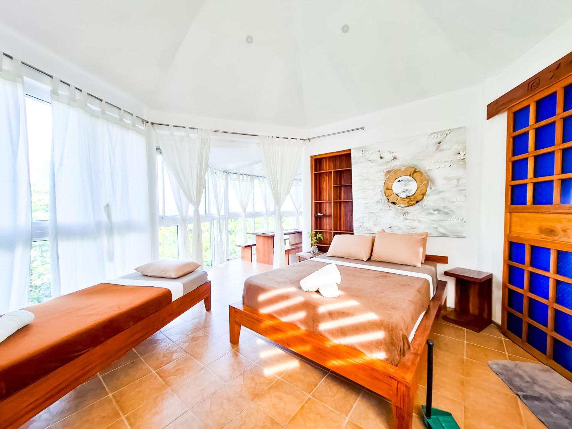 Aissatou Beach Resort Balabag  Zewnętrze zdjęcie