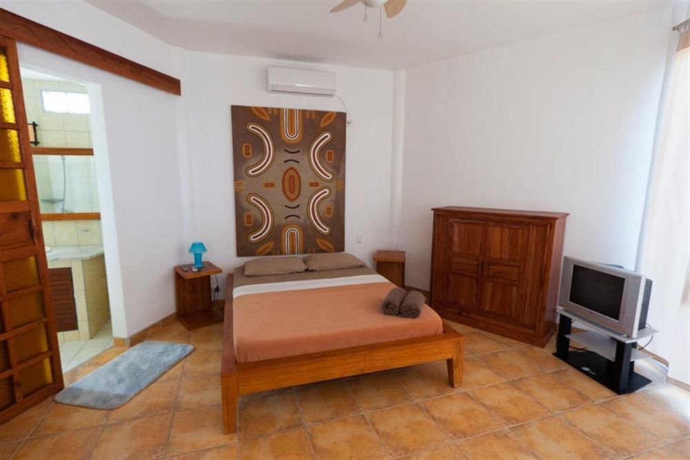 Aissatou Beach Resort Balabag  Zewnętrze zdjęcie