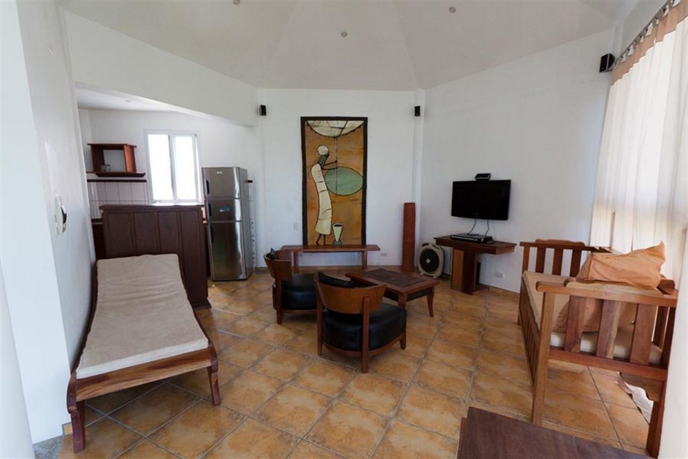 Aissatou Beach Resort Balabag  Zewnętrze zdjęcie